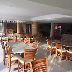 Muro Alto Marupiara Suites