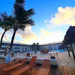 Muro Alto Marupiara Suites